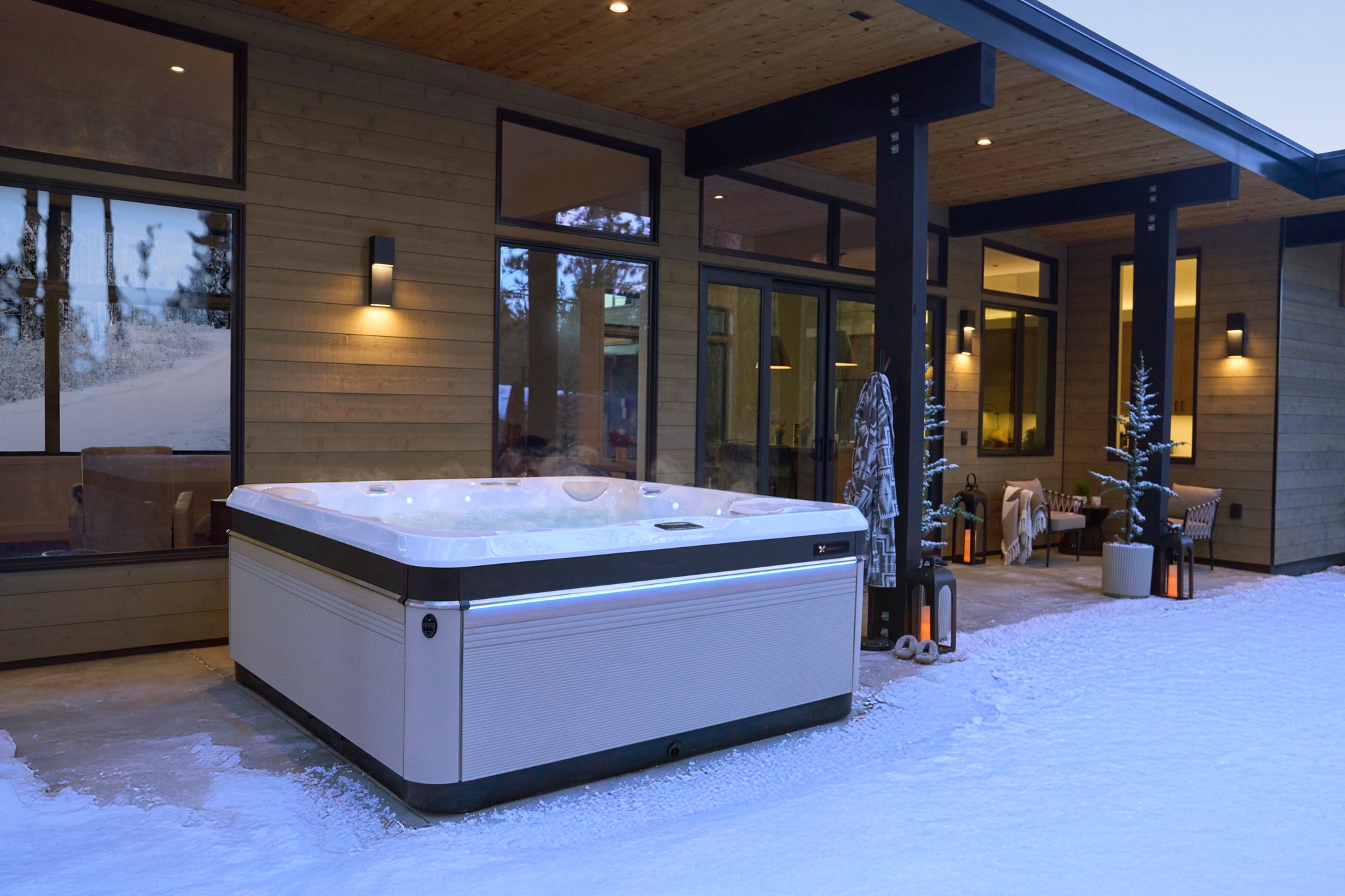 CS-2025-Utopia-Geneva-ArcticWhite-Parchment-Winter-0517-edit